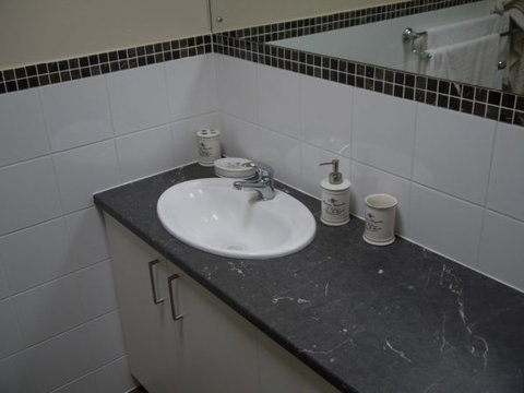 B Our Guest - Accommodation Mount Tamborine 3